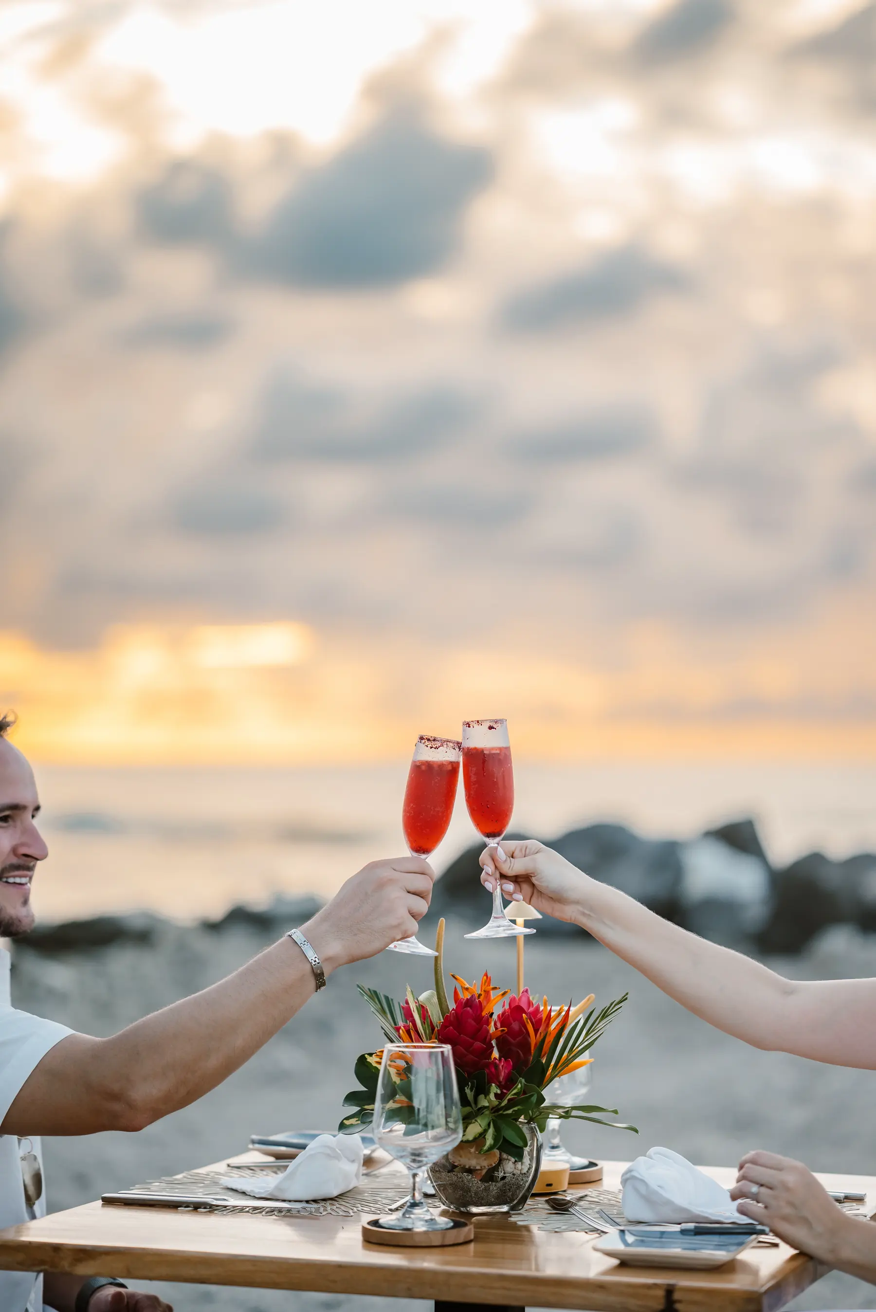 PRIVATE DINING BY THE SEA