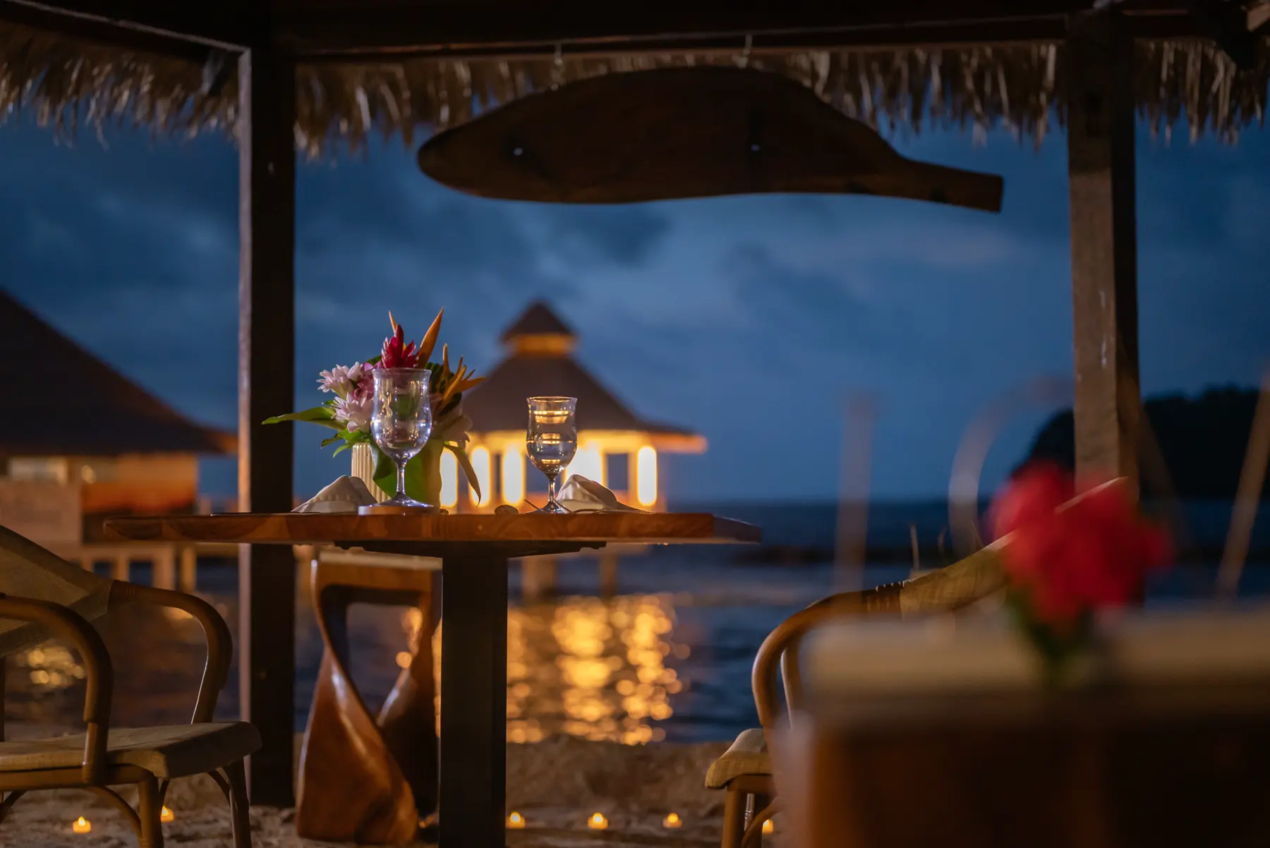 PRIVATE DINING BY THE SEA